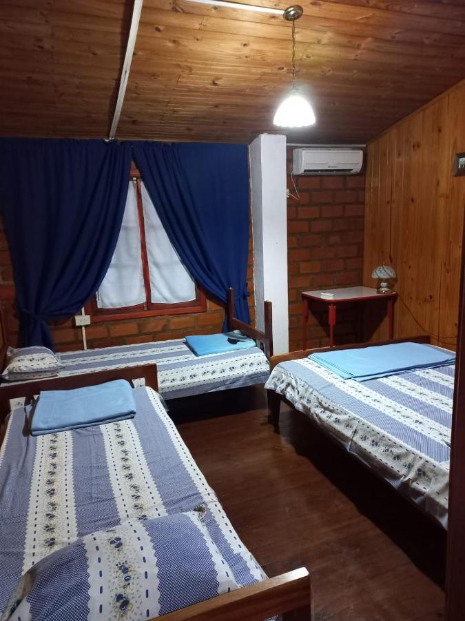 Готель La Casona Пуерто-Іґуасу Екстер'єр фото