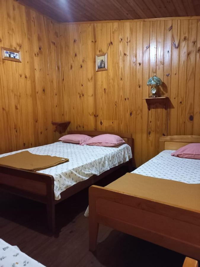 Готель La Casona Пуерто-Іґуасу Екстер'єр фото
